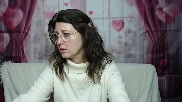 RoseHille online show from February 12, 3:25 pm