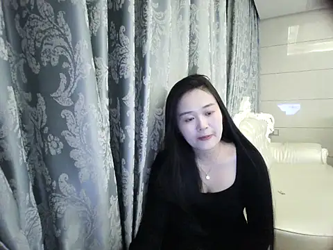 yami0824 online show from November 16, 3:45 pm