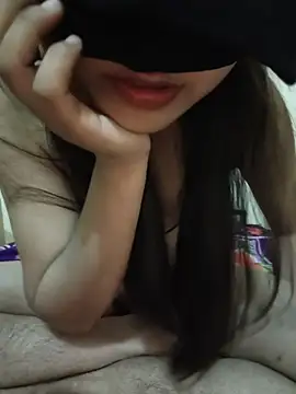 Iamyourdarling online show from March 31, 5:51 am