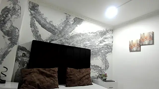 lilithDraven  online show from February 13, 4:03 am