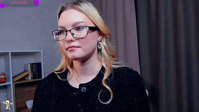 HyoGrodin online show from November 11, 5:14 am