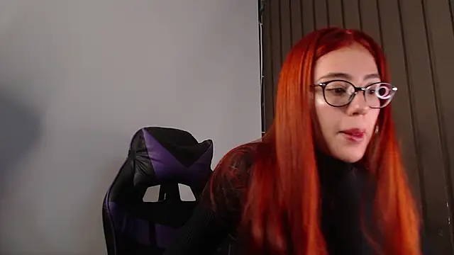 marysofff online show from March 8, 1:13 am