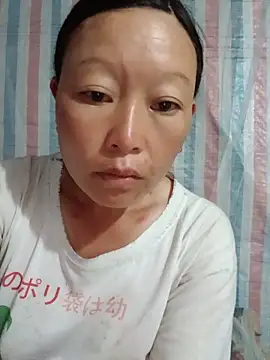 girl-hot2x online show from June 3, 6:13 pm