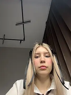 Olivia1Taylor1 online show from December 4, 9:00 am