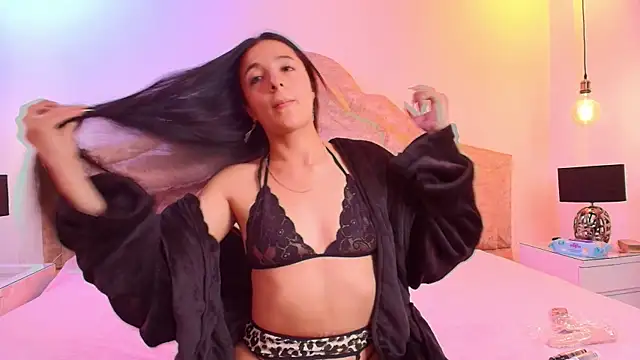 CatalinaSantana21 online show from November 12, 7:28 am