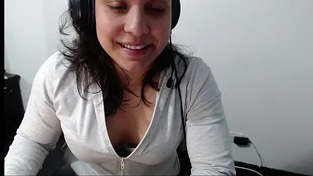 Little-rouse online show from February 12, 3:41 am