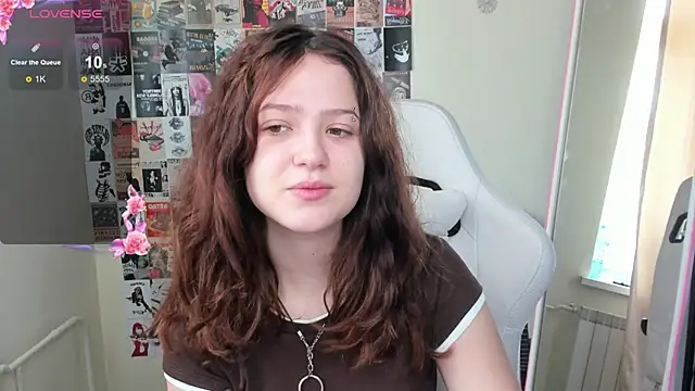 Anora Miller online show from March 3, 8:20 am