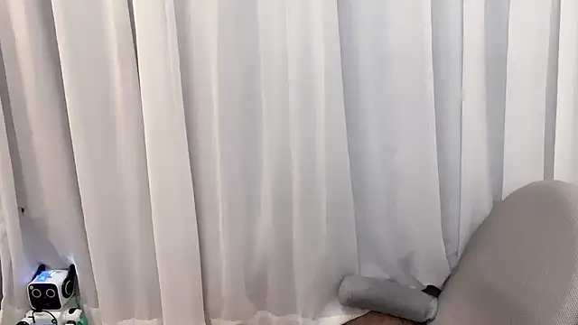 hayuyuyu online show from February 15, 2:49 pm