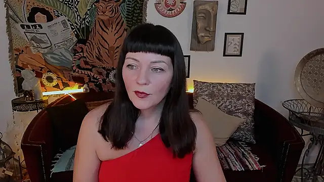 RosaliReed online show from November 18, 11:33 am