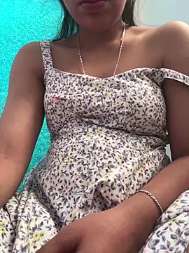 isha sharma2002 online show from February 16, 8:03 am