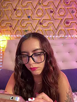 MelanyyJhonson15 online show from January 9, 12:59 am