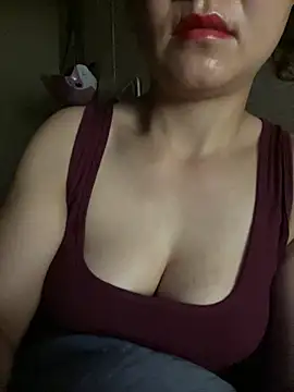 Diana-sexyy online show from April 19, 10:34 pm