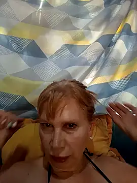 SexyMilf1211 online show from March 2, 9:31 pm