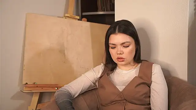 DetraAyala online show from November 21, 5:42 am