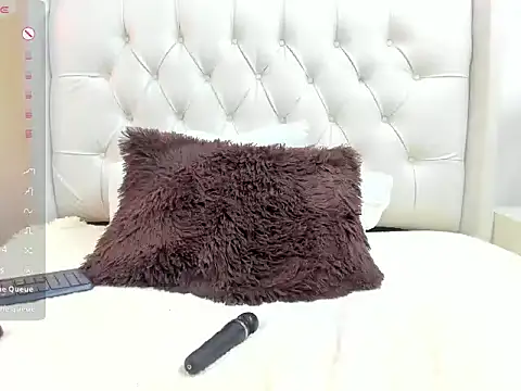 pocahontas wi online show from December 13, 7:53 pm