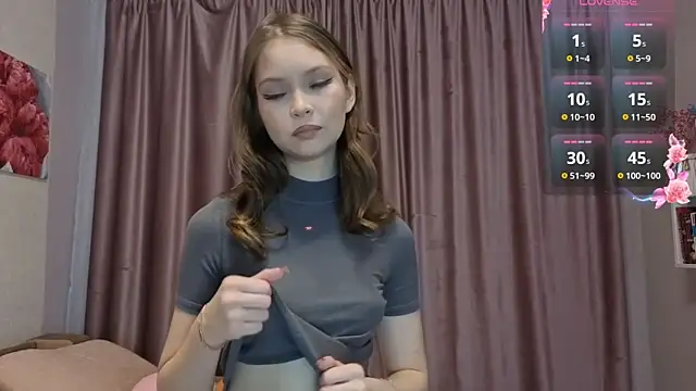 EmmaJonse online show from January 10, 12:59 am