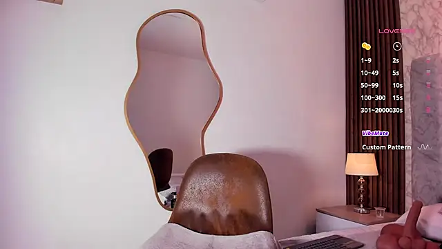  emily skinny online show from November 24, 12:51 pm