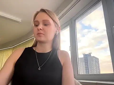 PaulitaSolow online show from November 16, 6:59 am