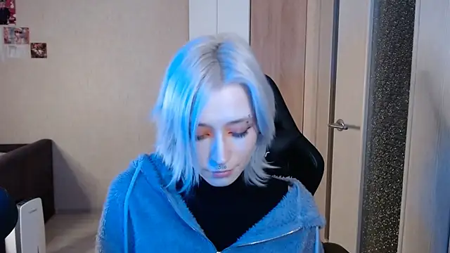 SophiaLur online show from November 29, 3:16 pm