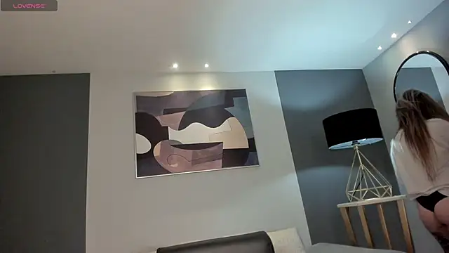 CarlaBrunni online show from December 21, 11:25 am