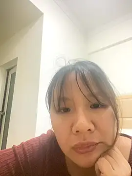 yiyi0316 online show from November 23, 12:40 pm