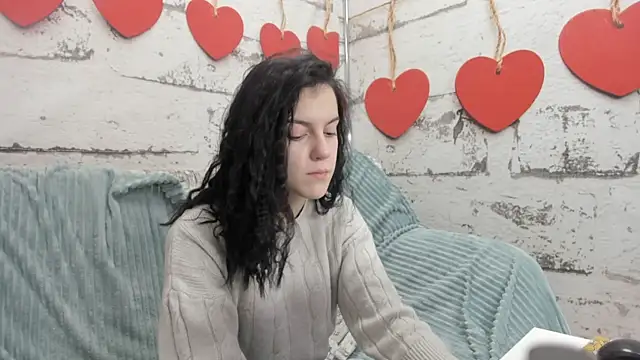 Lovely Audrey online show from November 30, 1:10 am