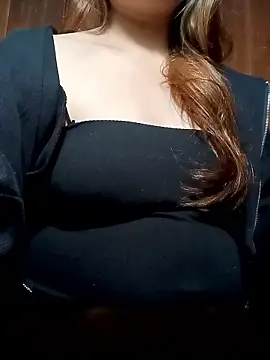 ChezyBaby online show from November 29, 11:25 am