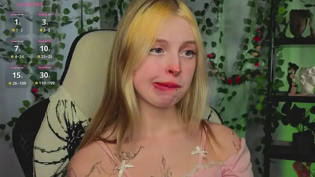 ElvenQueen online show from February 11, 3:35 pm