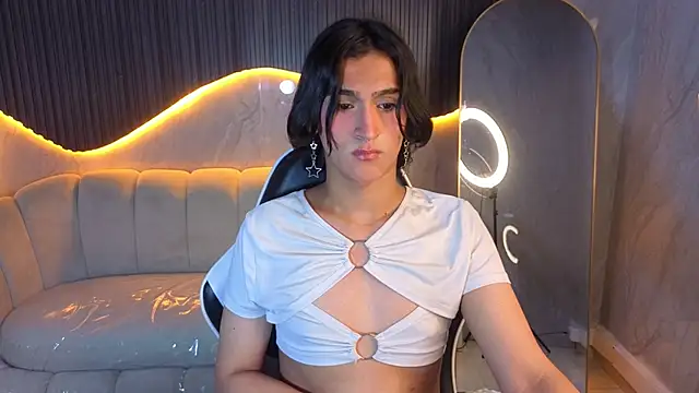 zoe tp online show from February 25, 8:29 pm