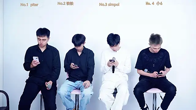 BIG-BANG-001 online show from November 19, 8:42 pm