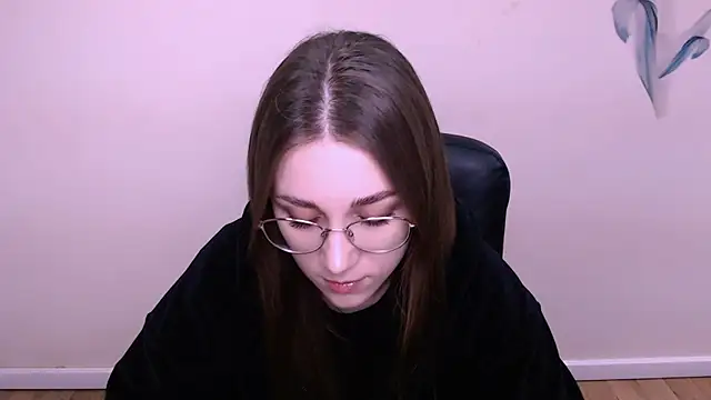 MillaTems  online show from December 20, 7:56 am