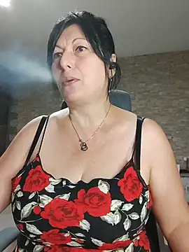 LeillaaX online show from July 31, 7:20 am