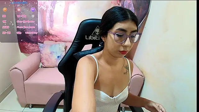 Emma latinasexy18 online show from March 21, 6:24 pm