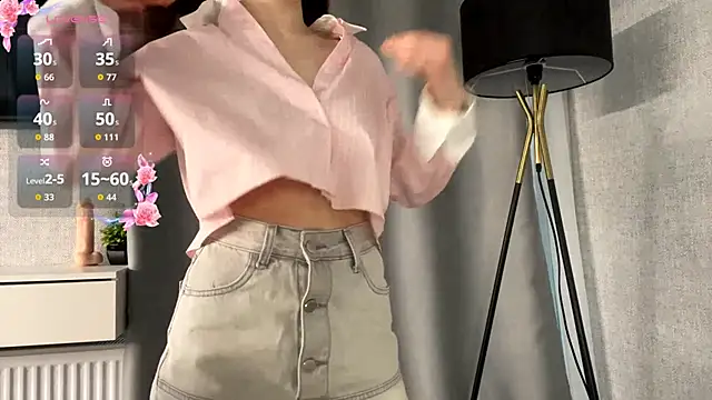 CindaWinn online show from February 19, 2:05 pm