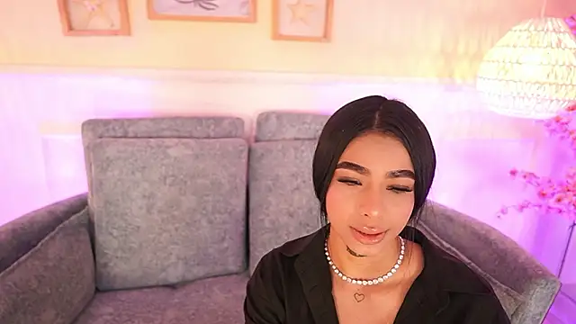 MeganLowell online show from February 2, 7:24 pm