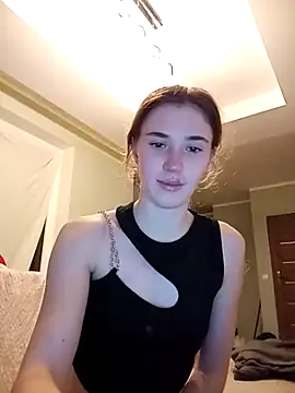 BarniLili online show from December 3, 4:20 pm