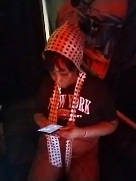 VenezuelaLuxeNoir online show from April 9, 7:36 am