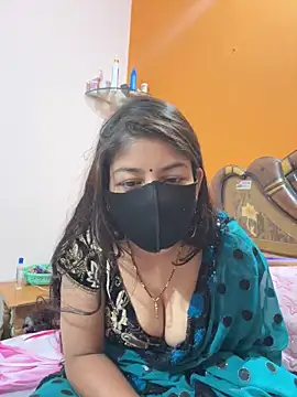 cutestpearl online show from February 1, 7:12 pm