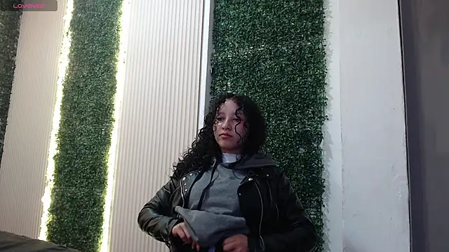 pettymoon1 online show from November 27, 11:24 am