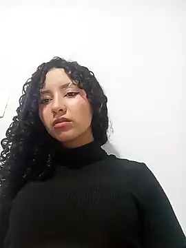 pettymoon1 online show from December 21, 1:10 am