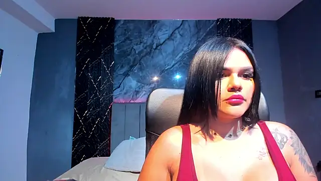 Amber  Thomson online show from January 8, 1:26 pm