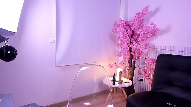 Nicole diaz7 online show from December 2, 1:24 pm