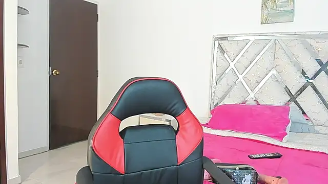 Valentinhaa online show from December 1, 1:58 pm