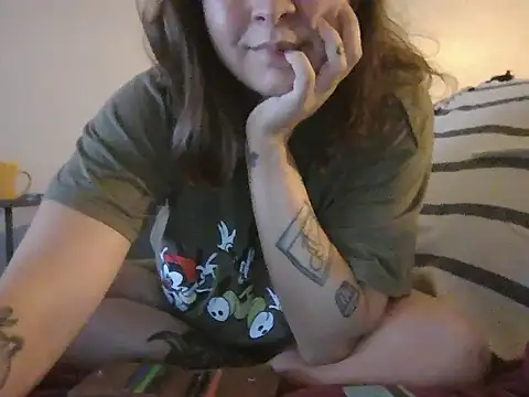 xxxluana online show from November 19, 4:34 am