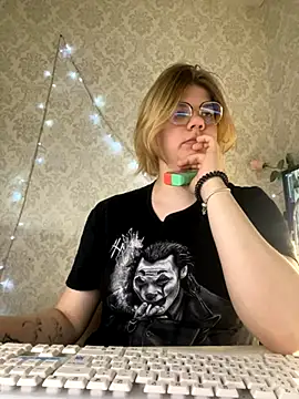 KrisRoyal online show from November 21, 9:22 am