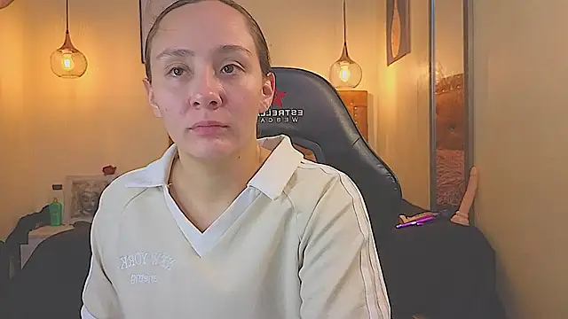 Lily Sanderss online show from December 17, 1:37 pm