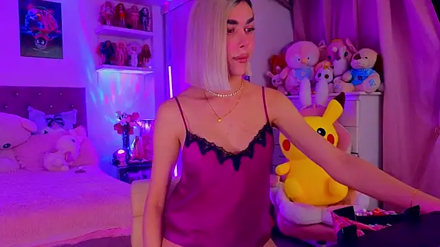 MadamBarbiee online show from July 14, 3:33 am