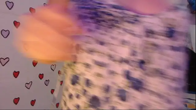 Kamila Giraldo  online show from December 4, 3:20 am