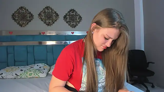 LiiaVelvet online show from March 18, 3:33 am