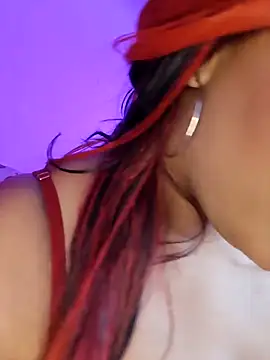 Evelinn  online show from November 25, 1:41 am